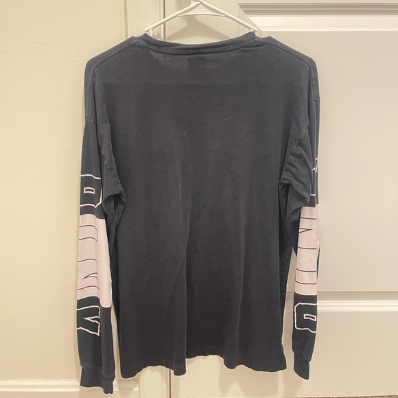 PINK by Victoria’s Secret Long Sleeve t shirt - Black + White - Picture 2 of 4